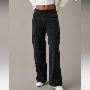 AE Dreamy Drape Stretch Super High-Waisted Cargo Baggy Wide-Leg Pant, size 12R